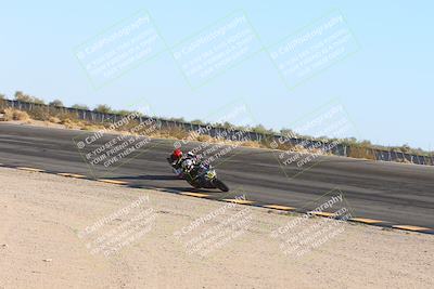 media/Nov-17-2024-CVMA (Sun) [[1fec520723]]/Race 11-Amateur Supersport Open/